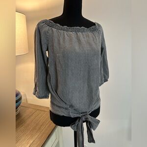1250C Woman’s Gray Off-The-Shoulder Smocked Peasant Top  - Size S